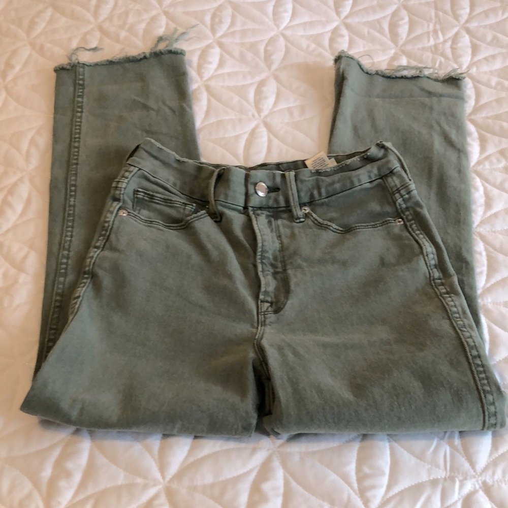 Good American jeans. Good Curve in good condition! Size 4/27.